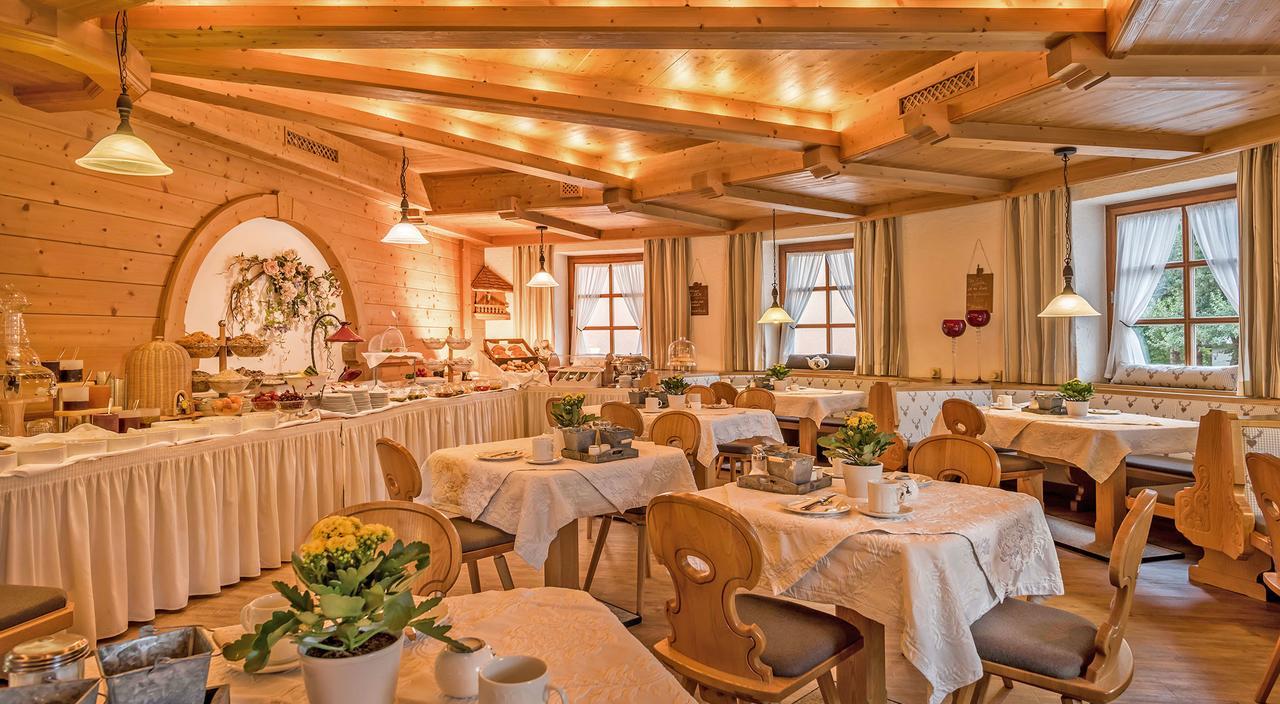 Hotel Mutz Garni Иннинг-ам-Аммерзе Экстерьер фото